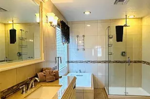 1049 Lake Berkley Dr, Kissimmee, FL 34746 - Photo 17