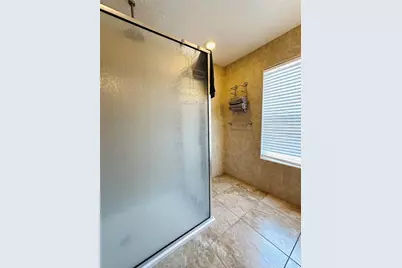 1049 Lake Berkley Drive, Kissimmee, FL 34746 - Photo 7