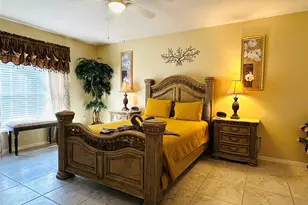 1049 Lake Berkley Dr, Kissimmee, FL 34746 - Photo 15