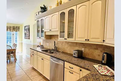 1049 Lake Berkley Drive, Kissimmee, FL 34746 - Photo 31