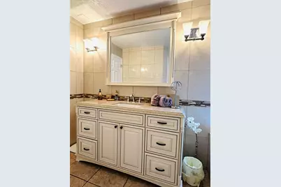 1049 Lake Berkley Drive, Kissimmee, FL 34746 - Photo 19