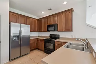 1215 Shallcross Ave, Orlando, FL 32828 - Photo 7