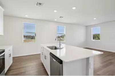 698 Muhly Street, Lady Lake, FL 32159 - Photo 15