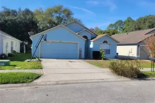 1030 Henson Ct, Oviedo, FL 32765 - Photo 9