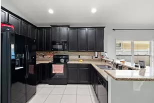 4710 Seeley St, Kissimmee, FL 34758 - Photo 7