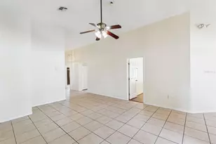 602 Hillcrest Dr, Davenport, FL 33897 - Photo 7