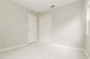 1410 26th Ave S, Saint Petersburg, FL 33705 - Photo 13