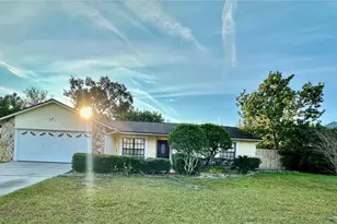 2903 Silver Ridge Dr, Orlando, FL 32818 - Photo 1