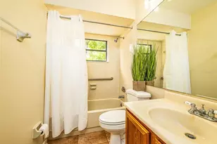 2903 Silver Ridge Dr, Orlando, FL 32818 - Photo 9