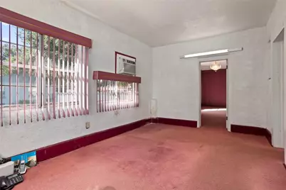 900 S Locust Avenue, Sanford, FL 32771 - Photo 9