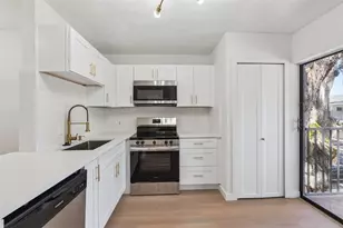 1100 Delaney Ave, Orlando, FL 32806 - Photo 7