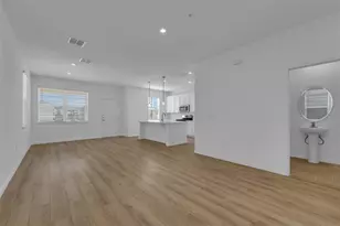 527 Orient Ave, Debary, FL 32713 - Photo 3