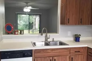 19 Columbia Ave, Saint Cloud, FL 34769 - Photo 7