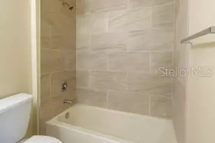 2612 Robert Trent Jones Dr, Orlando, FL 32835 - Photo 7