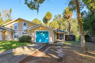 310 W Berckman St, Fruitland Park, FL 34731 - Photo 1