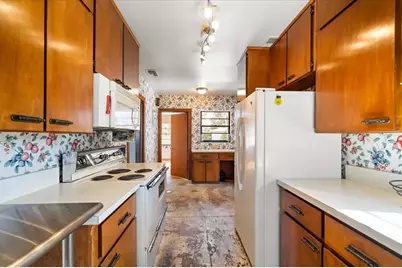 205 Surprise Drive, Winter Garden, FL 34787 - Photo 9