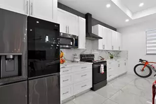 1903 El Dorado Blvd N, Cape Coral, FL 33993 - Photo 7