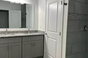 601 Lake Shore Pkwy, Davenport, FL 33896 - Photo 7