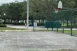 601 Lake Shore Pkwy, Davenport, FL 33896 - Photo 13