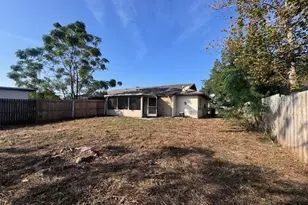 2708 Coral Reef Dr, Orlando, FL 32826 - Photo 21