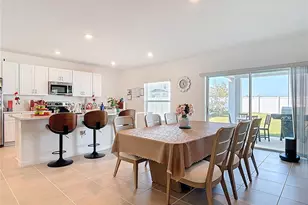 1146 Calico Pointe Cir, Groveland, FL 34736 - Photo 11