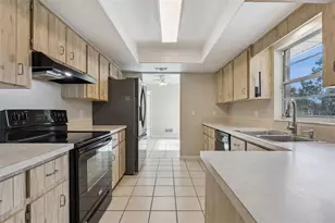 1911 Beacon St, Deltona, FL 32738 - Photo 7