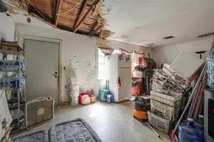 260 Longwood Dr, Osteen, FL 32764 - Photo 11