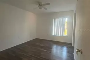 3824 N Lake Dr, Tampa, FL 33614 - Photo 11