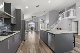 2636 Heron Landing Ct, Orlando, FL 32837 - Photo 9