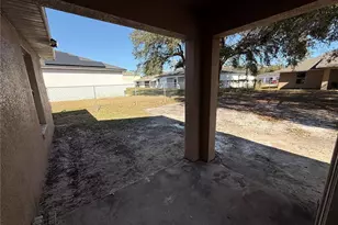 729 Squirrel Ct, Poinciana, FL 34759 - Photo 13