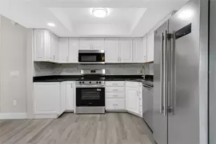 6823 Alpert Dr, Orlando, FL 32810 - Photo 13