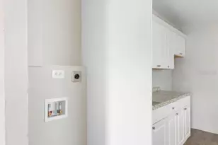 901 Colyer St, Orlando, FL 32805 - Photo 17