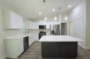 9547 N Sandree Dr, Citrus Springs, FL 34434 - Photo 3