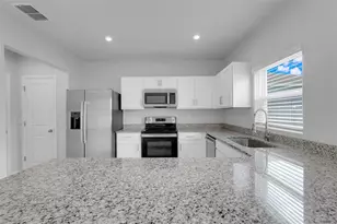 1506 Finnigan Cir, Haines City, FL 33844 - Photo 11