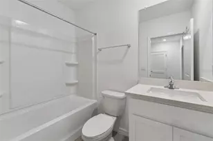 6356 Sophie Oaks Ct, Tampa, FL 33610 - Photo 13