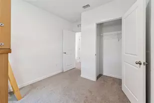 6356 Sophie Oaks Ct, Tampa, FL 33610 - Photo 11