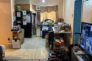 1602 Bren Lee Ct, Orlando, FL 32805 - Photo 3