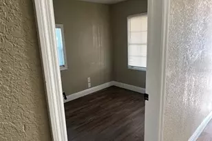 1307 W Kaley Ave, Orlando, FL 32805 - Photo 5