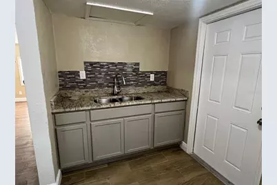 1307 W Kaley Avenue, Orlando, FL 32805 - Photo 9