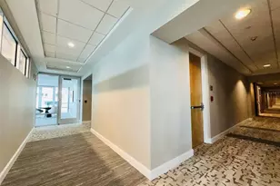 101 S Eola Dr, Orlando, FL 32801 - Photo 47