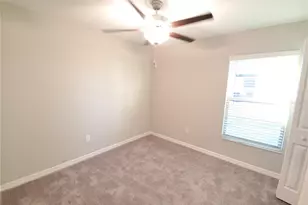 10353 Scarlet Skimmer Dr, Riverview, FL 33578 - Photo 17