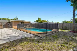 2305 26th Ave W, Bradenton, FL 34205 - Photo 27