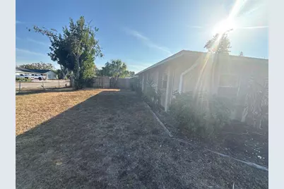 2305 26th Avenue W, Bradenton, FL 34205 - Photo 21