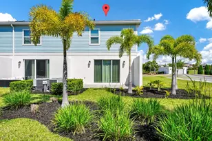 743 Driving Range Ct, Reunion, FL 34747 - Photo 3