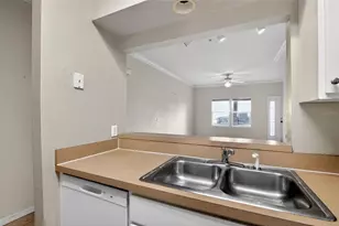 9177 SW 52nd Rd, Gainesville, FL 32608 - Photo 17