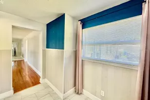 2120 46th Ave N, Saint Petersburg, FL 33714 - Photo 5