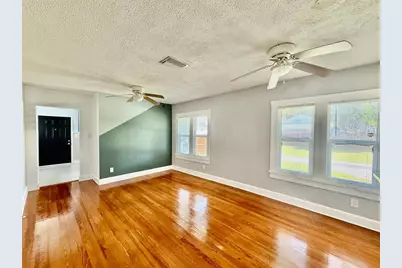 2120 46th Av N, Saint Petersburg, FL 33714 - Photo 13
