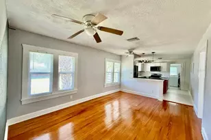 2120 46th Ave N, Saint Petersburg, FL 33714 - Photo 13