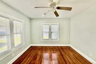 2120 46th Ave N, Saint Petersburg, FL 33714 - Photo 27