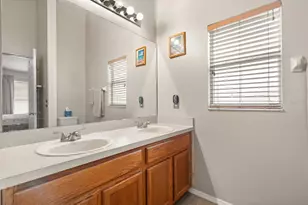 112 Royal Ridge Dr, Davenport, FL 33837 - Photo 7